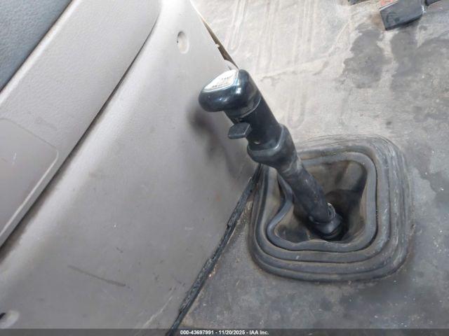 Freightliner Cascadia 125 Image 12