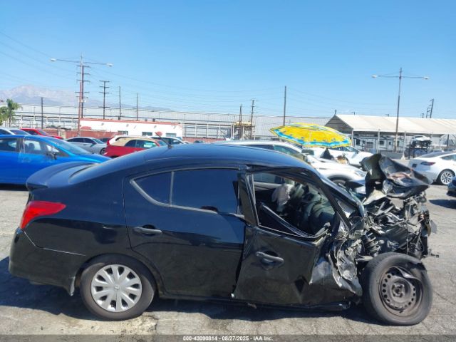 Nissan Versa 1.6 S+ Image 9