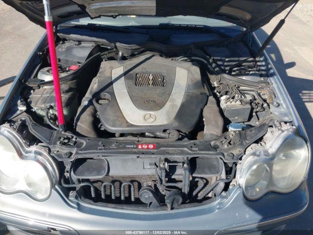 Mercedes-Benz C-Class Sport Image 6