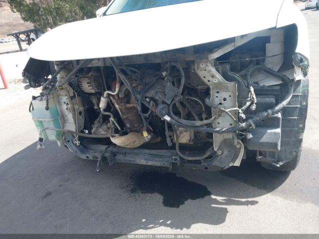 Nissan Rogue Sv Image 9