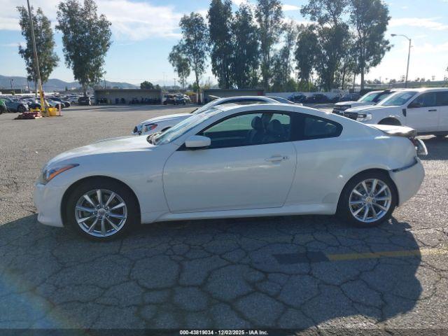 INFINITI Q60 Journey Image 13