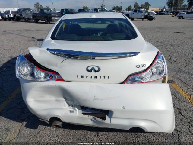 INFINITI Q60 Journey Image 15