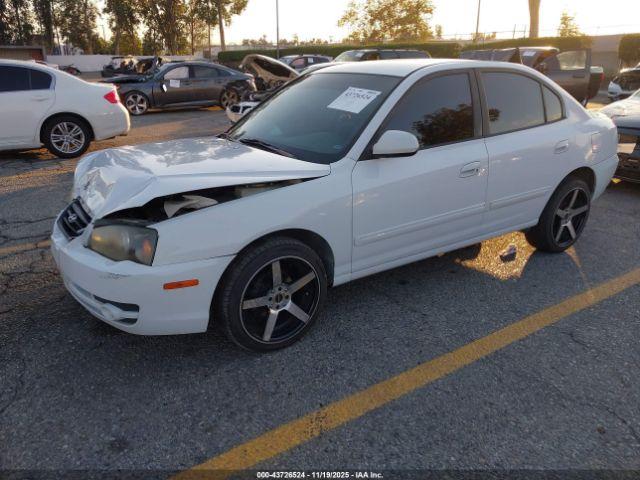 Hyundai ELANTRA Image 13