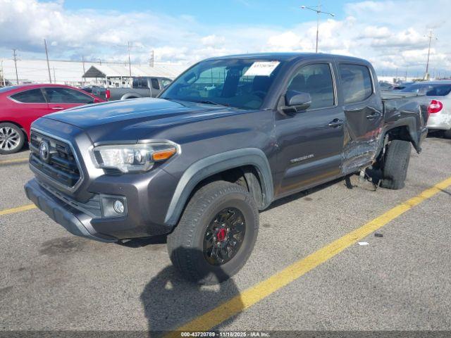 Toyota Tacoma Trd Off Road Image 3
