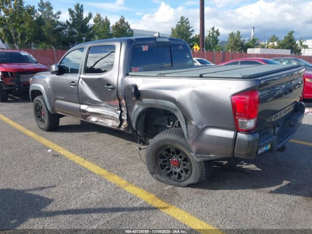 Toyota Tacoma Trd Off Road Image 10