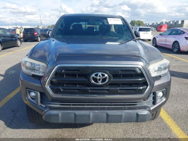 Toyota Tacoma Trd Off Road Image 5