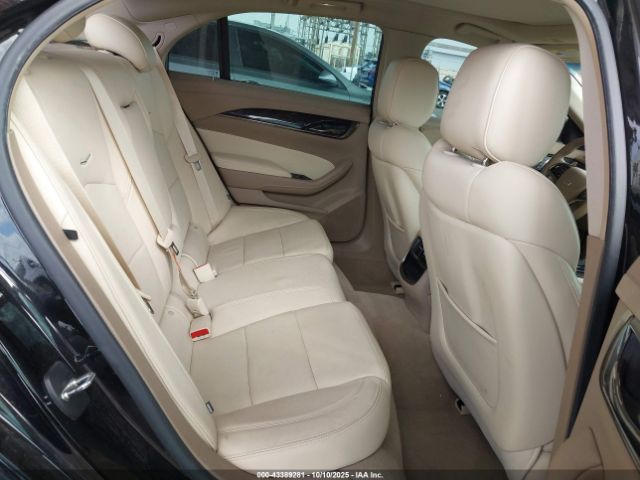 Cadillac CTS Luxury Collection Image 16