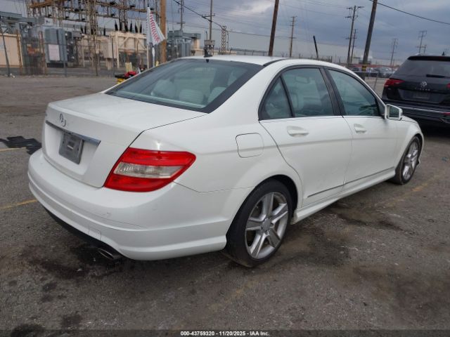 Mercedes-Benz C-Class Image 4