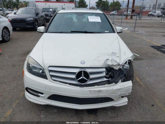 Mercedes-Benz C-Class Image 2