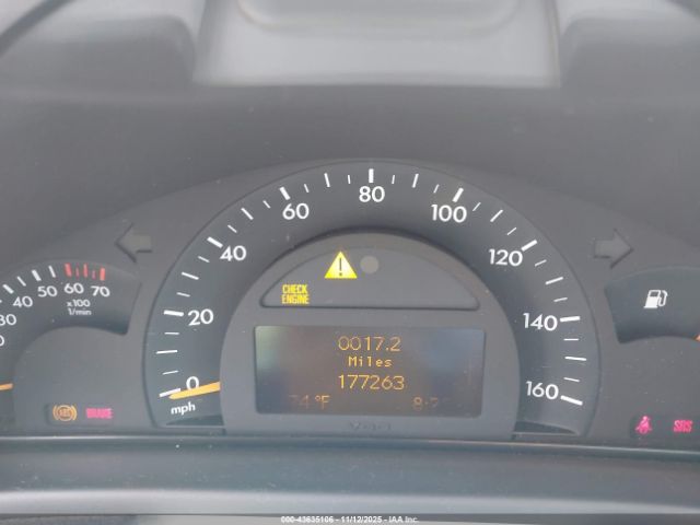 Mercedes-Benz C-Class Image 3