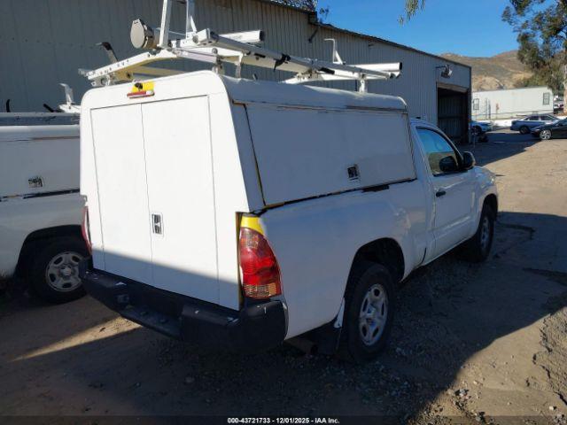 Toyota Tacoma Image 7