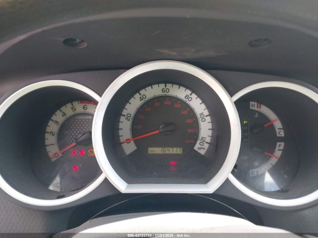 Toyota Tacoma Image 5