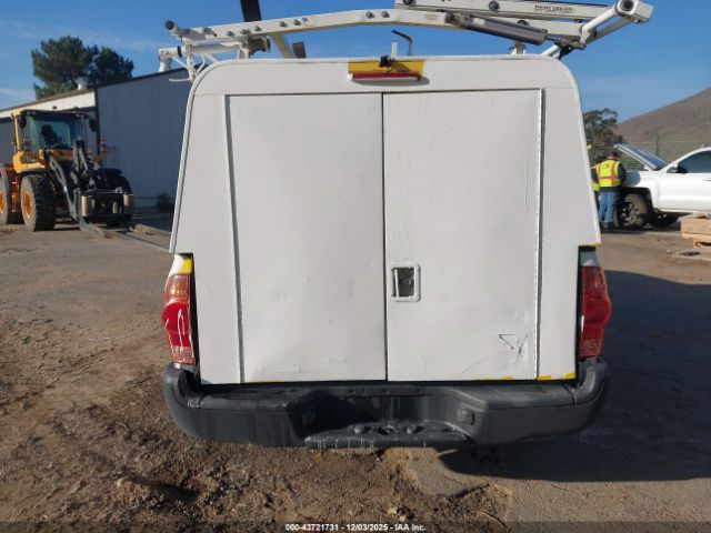 Toyota Tacoma Image 12