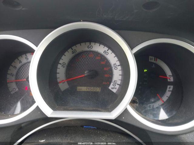 Toyota Tacoma Image 15