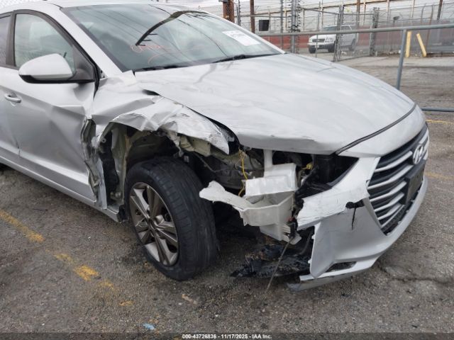 Hyundai ELANTRA Sel Image 3