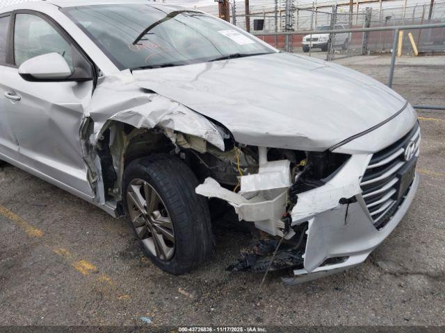 Hyundai ELANTRA Sel Image 3