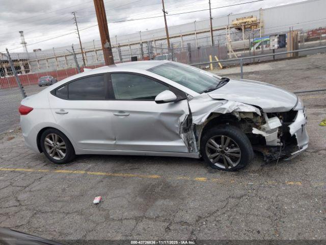 Hyundai ELANTRA Sel Image 13