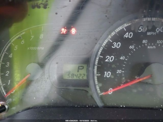 Toyota Sienna Le V6 8 Passenger Image 14