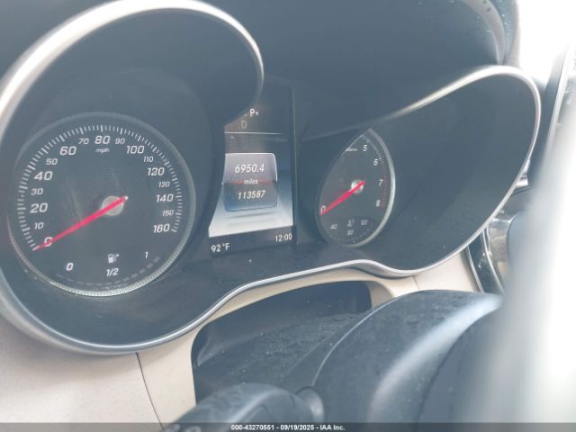 Mercedes-Benz C-Class Image 9