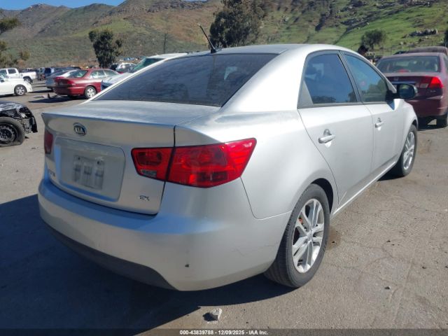 Kia Forte Ex Image 5