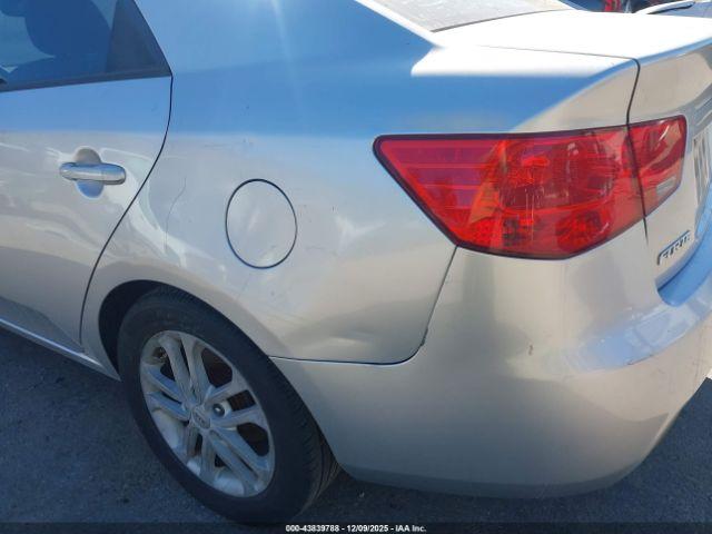 Kia Forte Ex Image 4