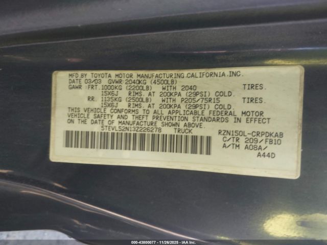 Toyota Tacoma Image 11