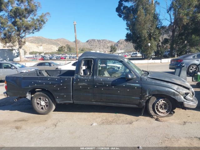 Toyota Tacoma Image 7