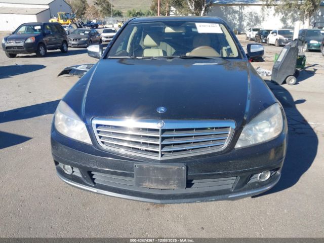 Mercedes-Benz C-Class Image 9