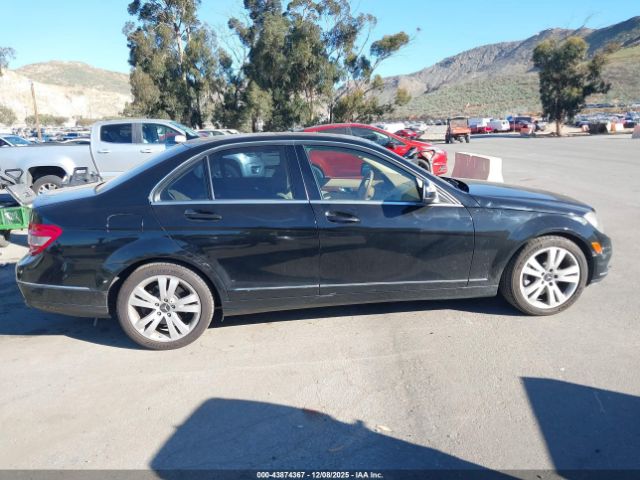 Mercedes-Benz C-Class Image 11