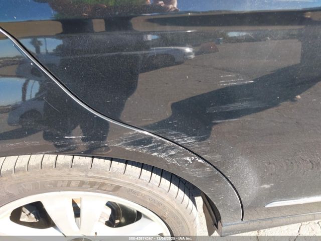 Mercedes-Benz C-Class Image 16