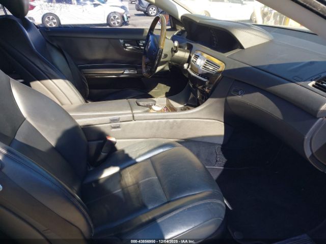 Mercedes-Benz C-Class Image 2