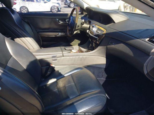 Mercedes-Benz C-Class Image 2