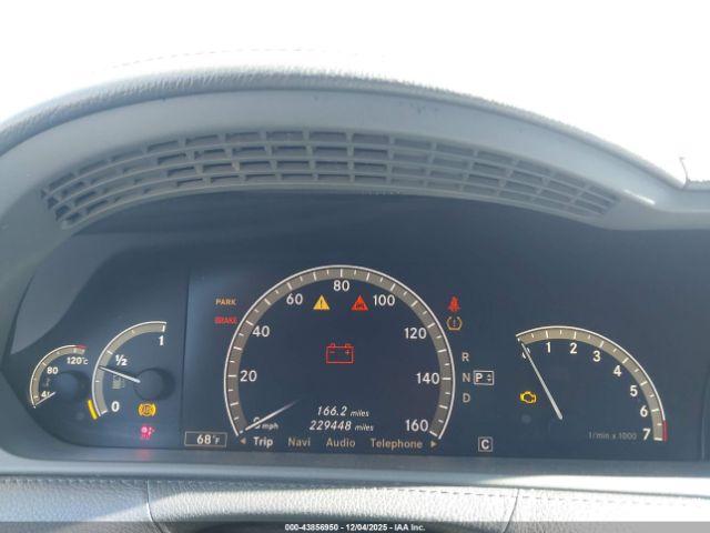 Mercedes-Benz C-Class Image 4