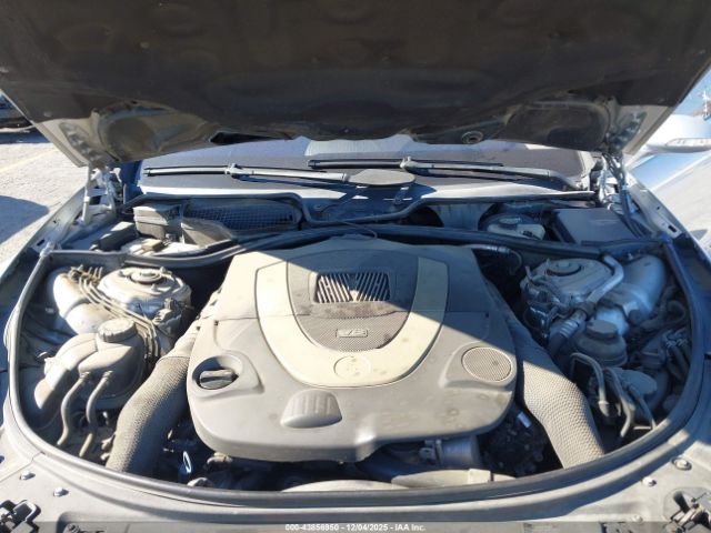 Mercedes-Benz C-Class Image 17