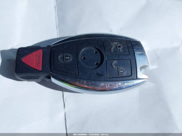 Mercedes-Benz C-Class Image 5