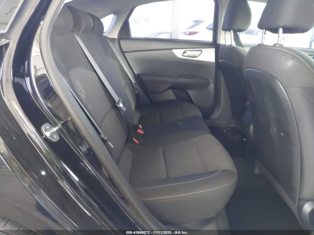 Kia Forte Lxs Image 6