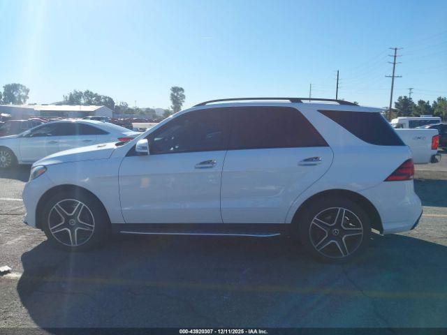 Mercedes-Benz GLE Image 8