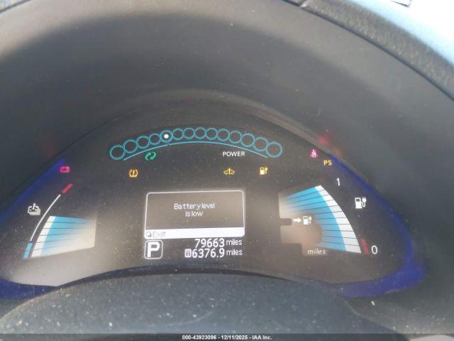 Nissan LEAF S Image 12