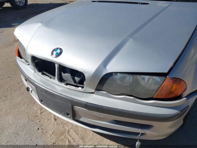 BMW 3 Series Image 2