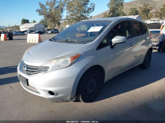 Nissan Versa Image 3