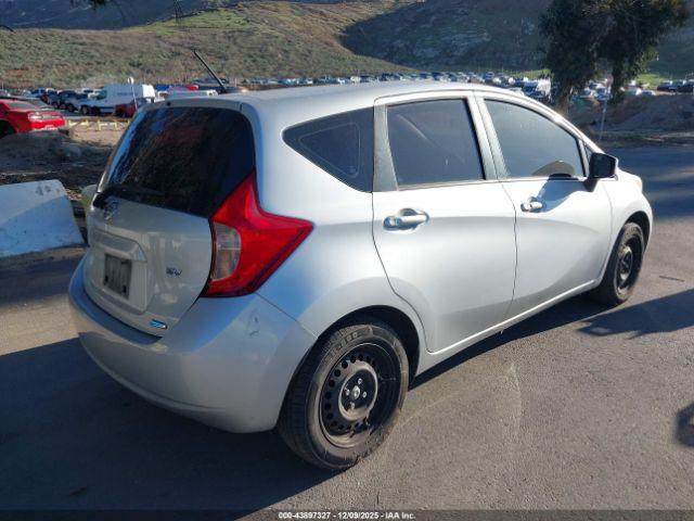 Nissan Versa Image 2