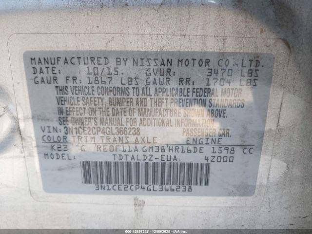 Nissan Versa Image 9