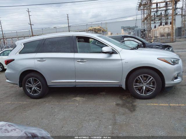 INFINITI Qx Image 12