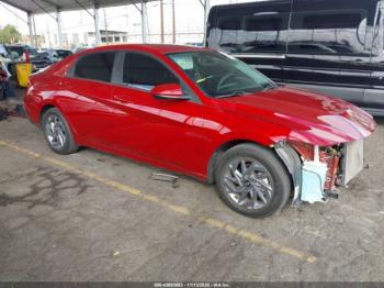  Salvage Hyundai ELANTRA