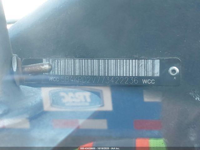 Workhorse Custom Cha Commercial Chassis W42 Image 5