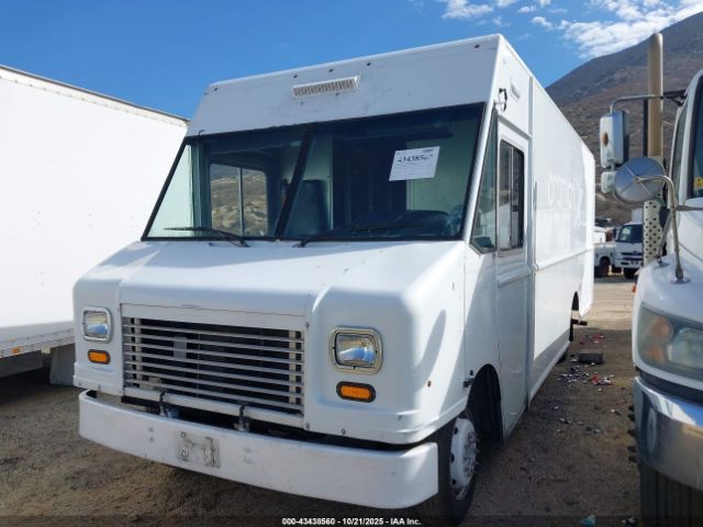 Workhorse Custom Cha Commercial Chassis W42 Image 5