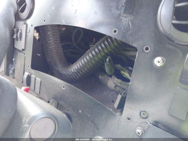 Workhorse Custom Cha Commercial Chassis W42 Image 9