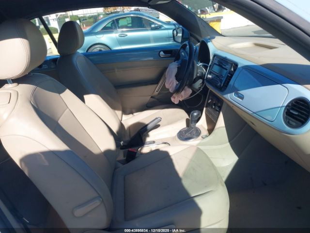 Volkswagen Beetle 2.5l Image 4