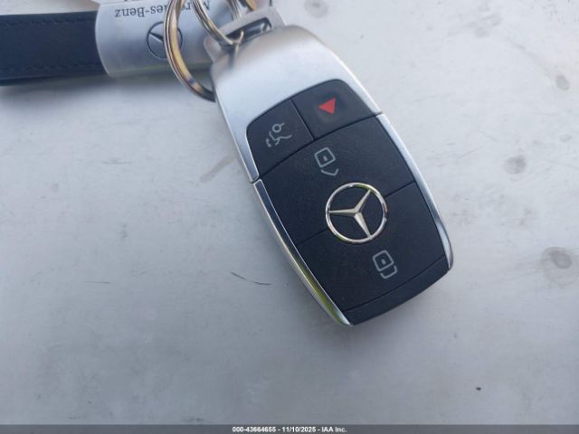 Mercedes-Benz GLE 4matic Image 2