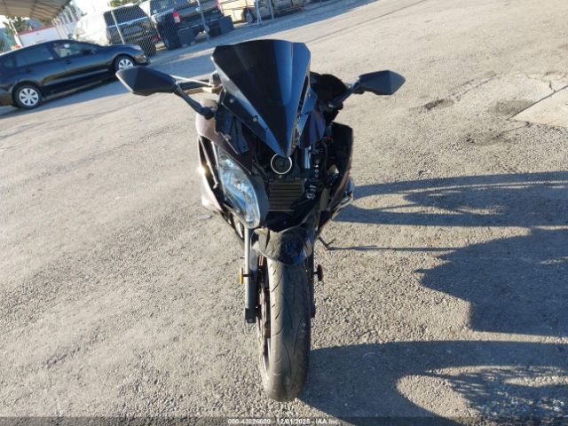 Kawasaki Ex650 J Image 13